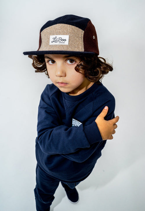 Brun 5-panels Ullcaps - Størrelse L (4-7 år)