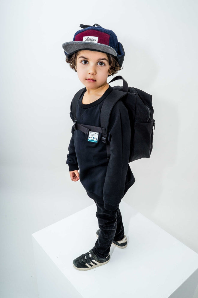 Ullblokk 5-panel Caps med Øreklaffer - Burgunder / Grå / Marineblå (Størrelse L, 4-7 år)