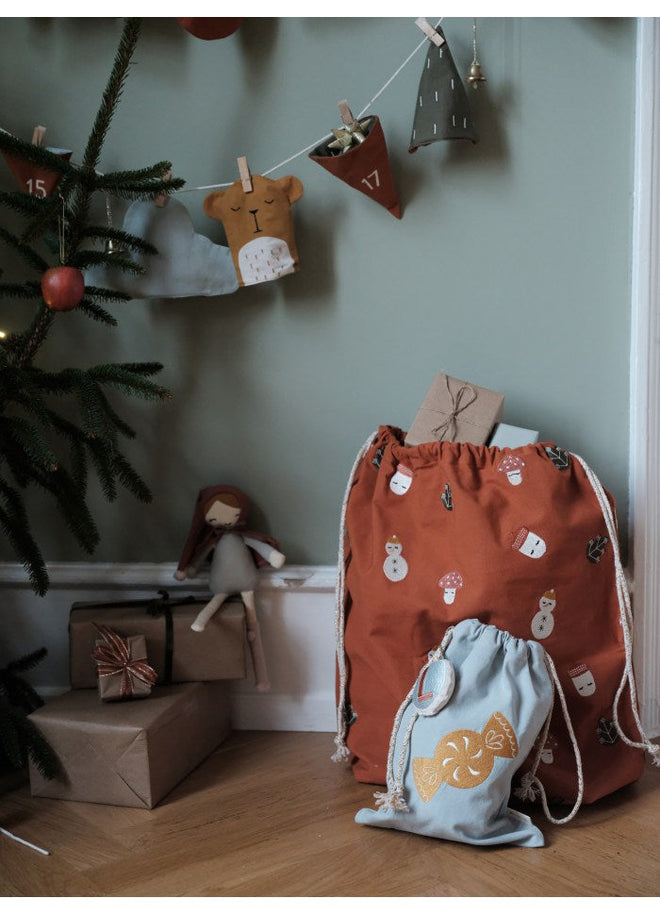 Unik Skovtema Julepose fra Fabelab